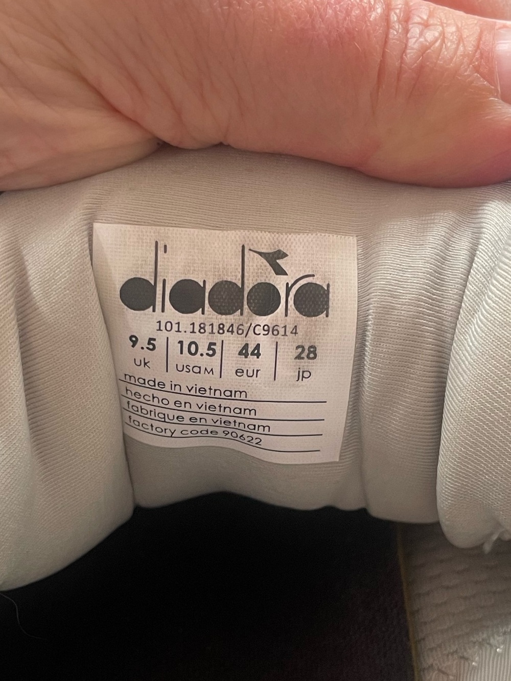Diadora Nucleo 2, Size 10.5 - Picture 7 of 8